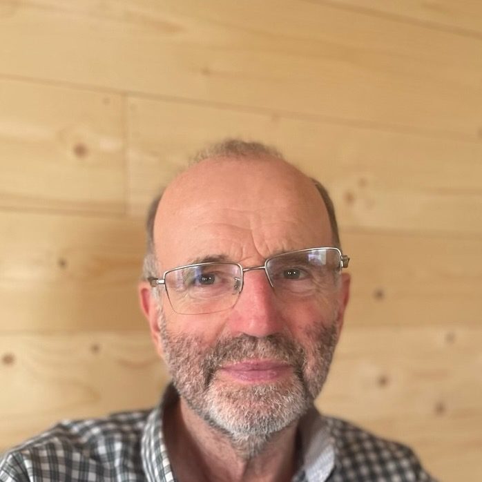 Coordenador Prof. Rolf-J. Koewitsch